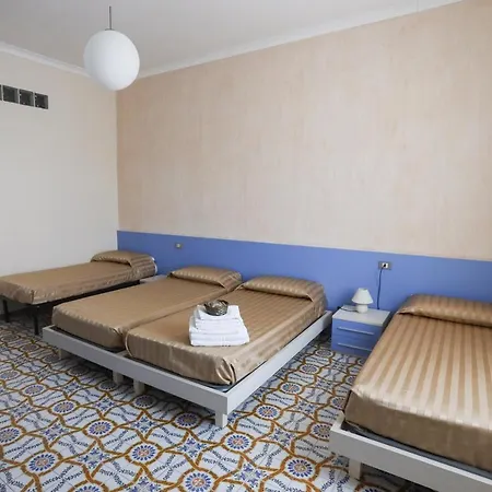 Happy Hotel Battipaglia