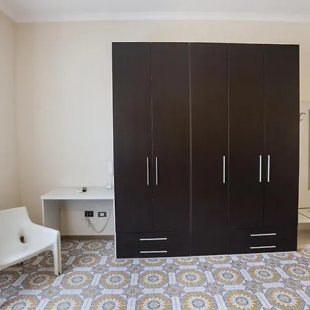 Hotel Happy 3*