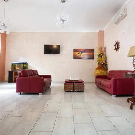 Happy Hotel Battipaglia