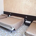 Hotel Happy Battipaglia