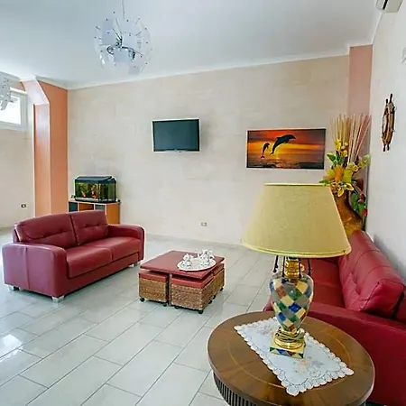 Hotel Happy 3*