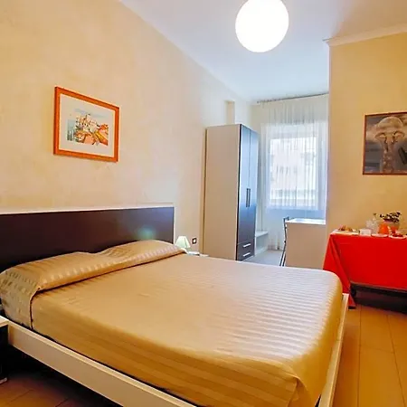 Happy Hotel Battipaglia