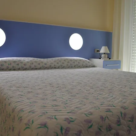Hotel Happy